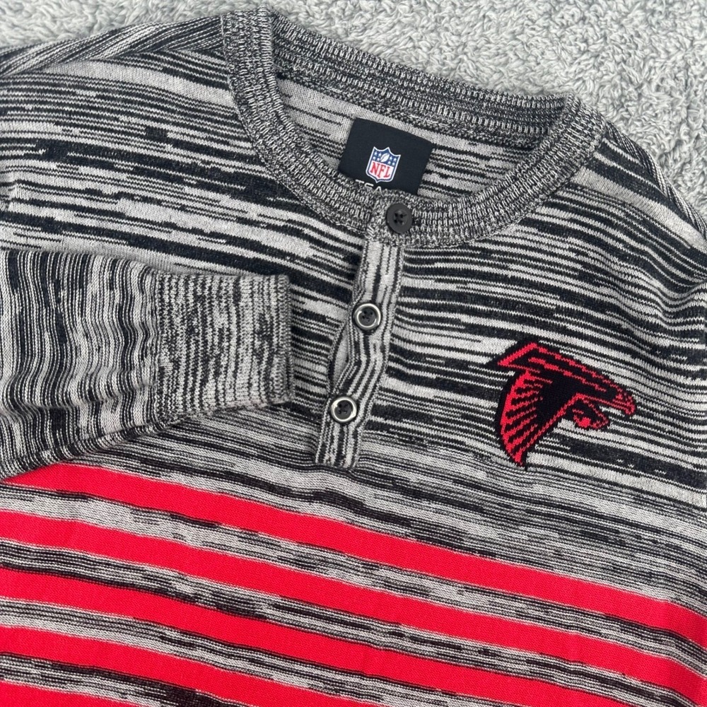 Atlanta Falcons NFL Mens M Henley Sweater Pullover Striped Knit Retro